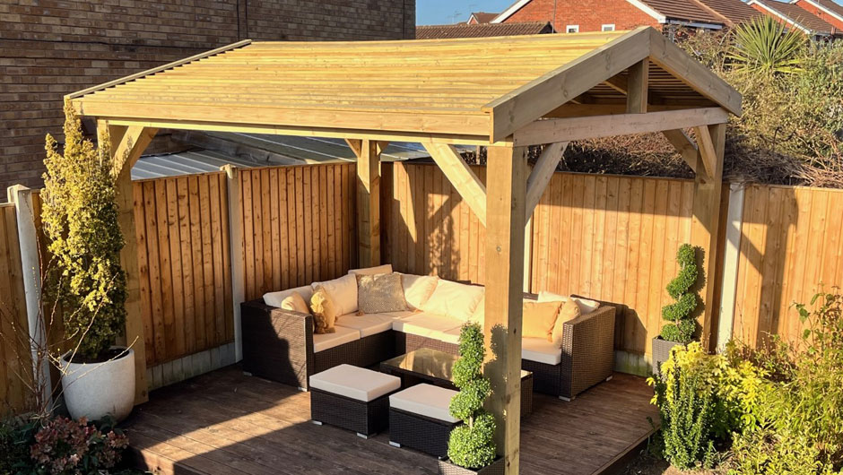3m x 3m Featheredge Gazebo