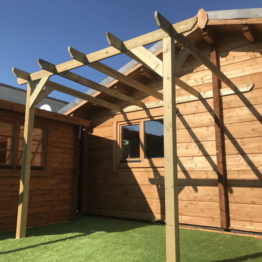 Lean to Pergola