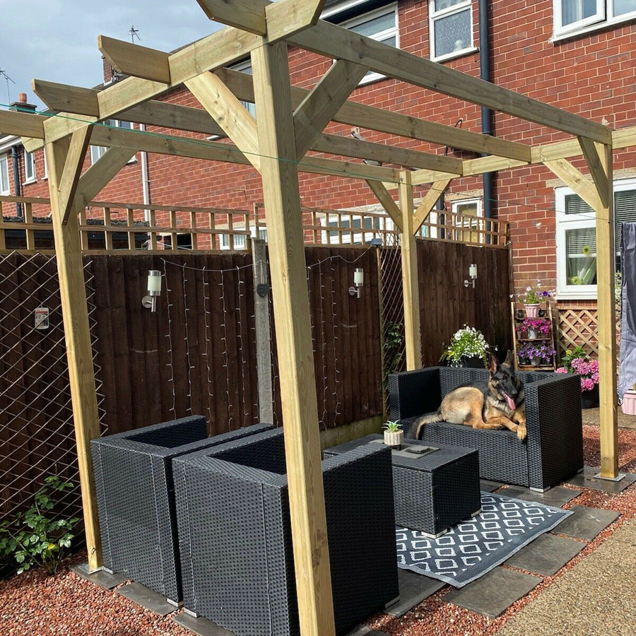 2.4m x 3.0m Pergola